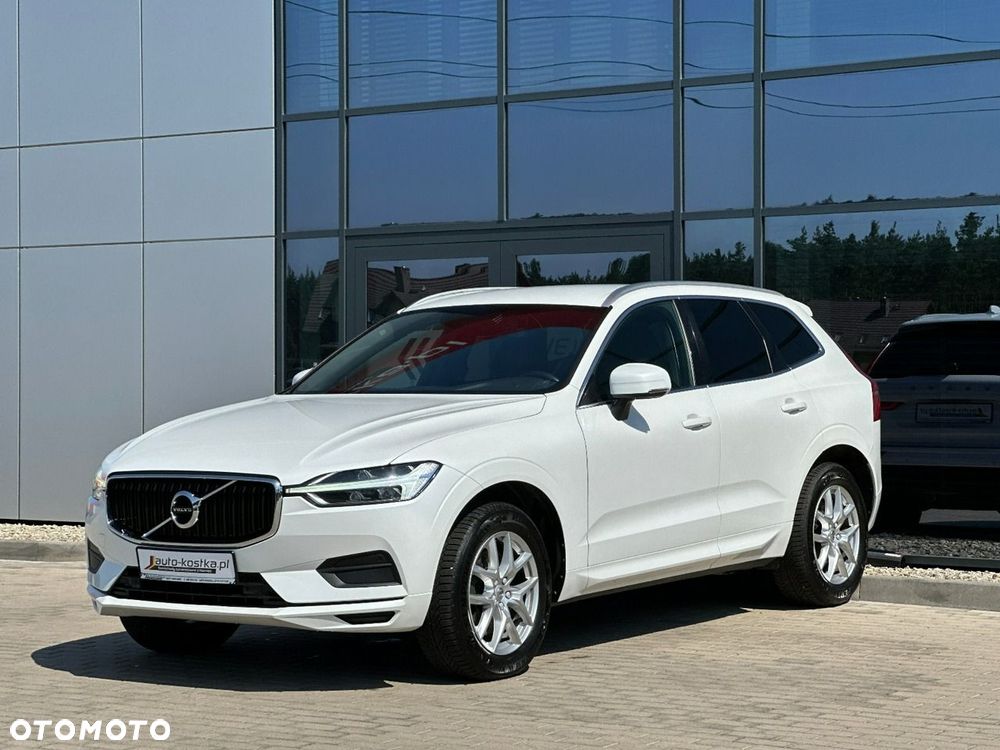 Volvo XC 60 B4 D AWD Geartronic Momentum Pro - 4