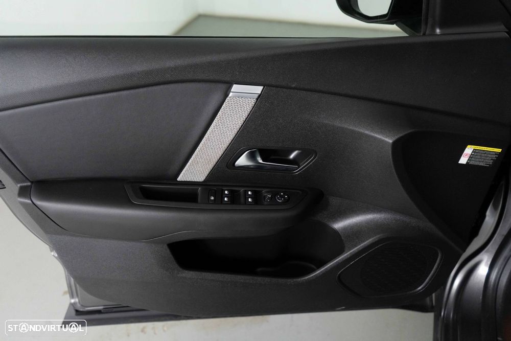 Citroën C4 1.2 PureTech Shine - 20