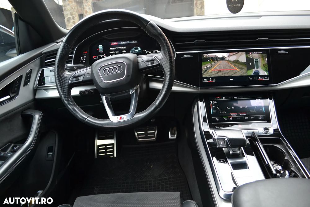 Audi Q8 - 5