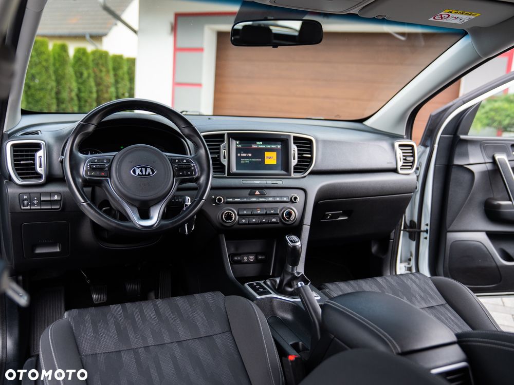 Kia Sportage 1.6 GDI L Business Line Plus 2WD - 26