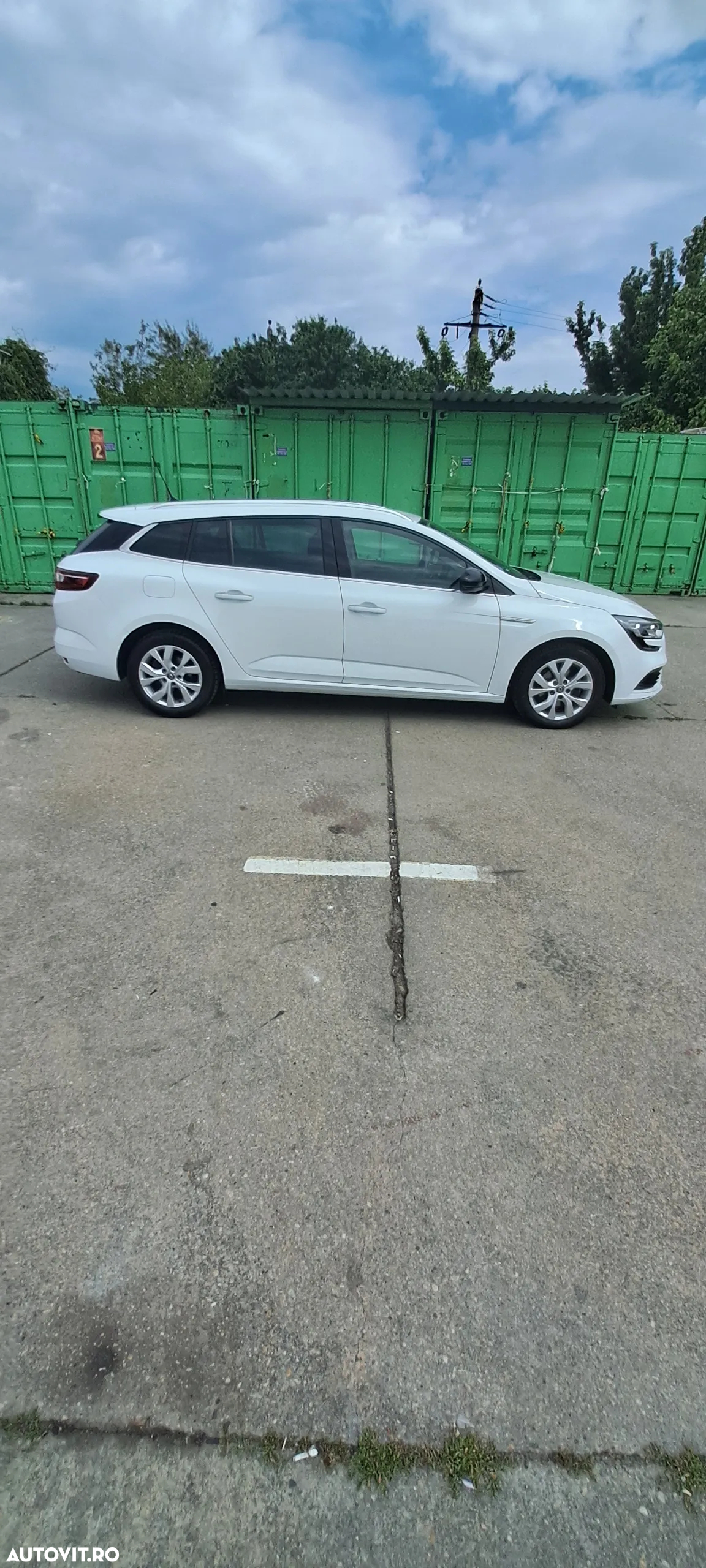 Renault Megane Estate TCe GPF Zen - 3