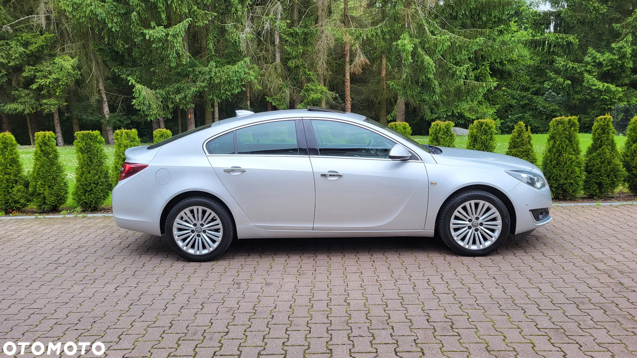 Opel Insignia 1.6 T Cosmo S&S - 3