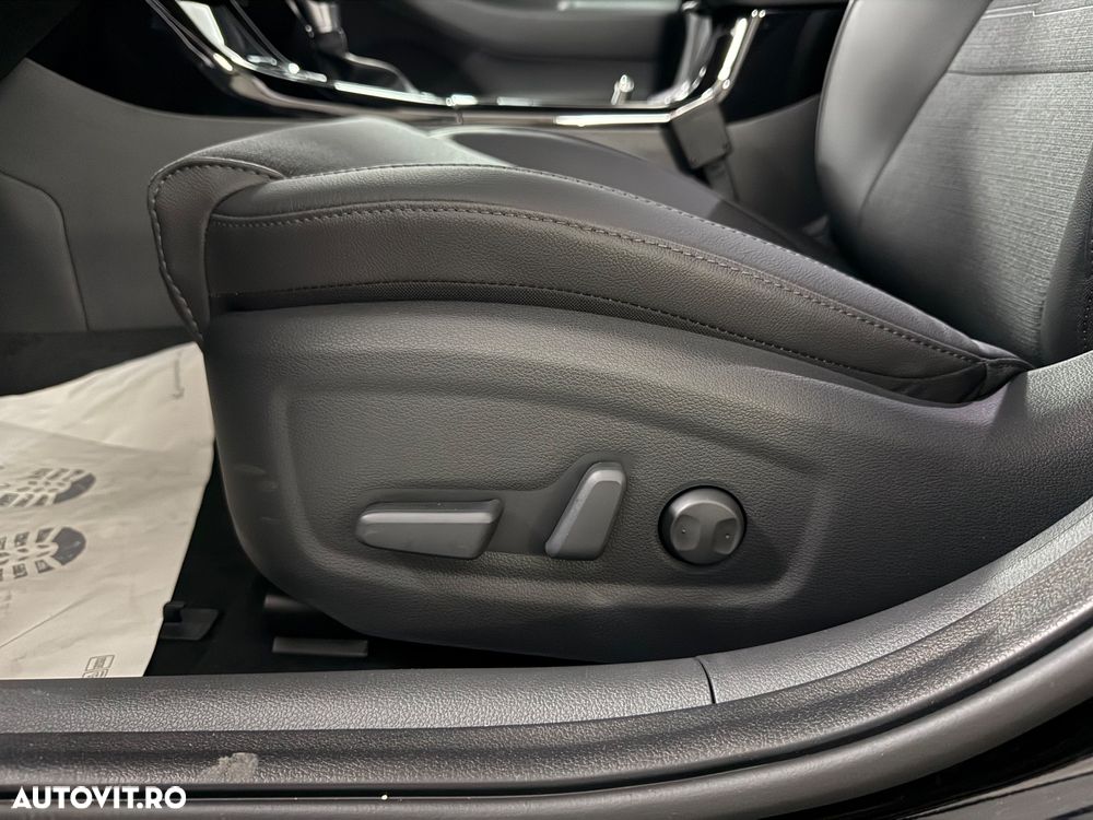 Hyundai i30 Fastback 1.5 T-GDI 140CP 7DCT MHEV Exclusive - 19