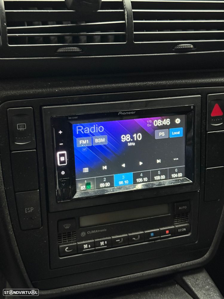 VW Passat 1.9 TDi Trendline - 11