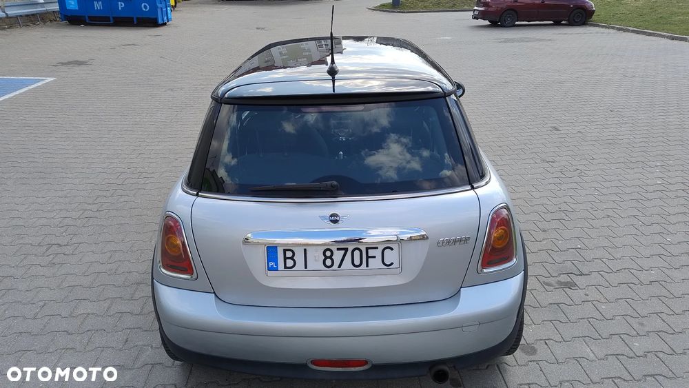 MINI Cooper Standard - 14