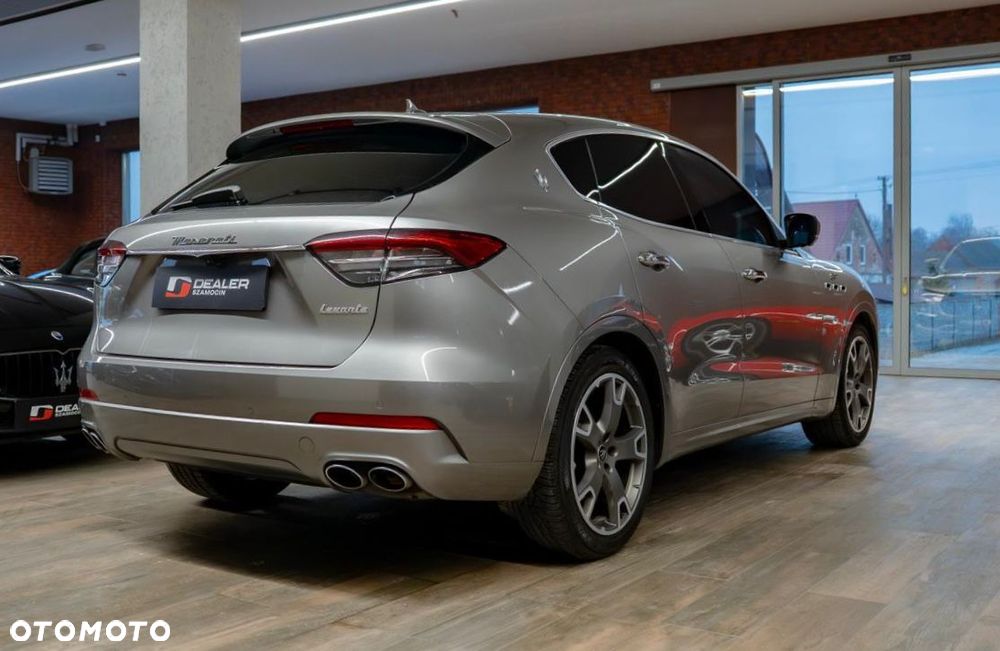 Maserati Levante - 5
