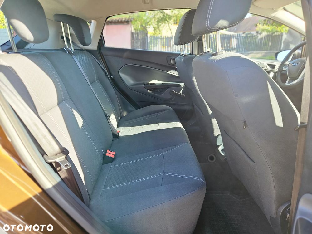 Ford Fiesta 1.25 Titanium EU5 - 20
