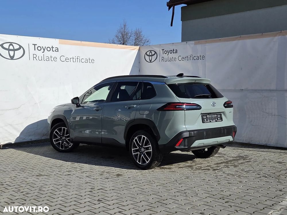 Toyota Corolla Cross - 3