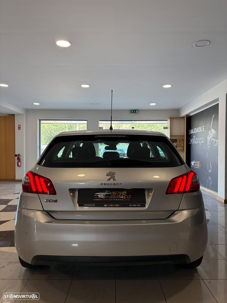 Peugeot 308 1.6 e-HDi Allure - 3