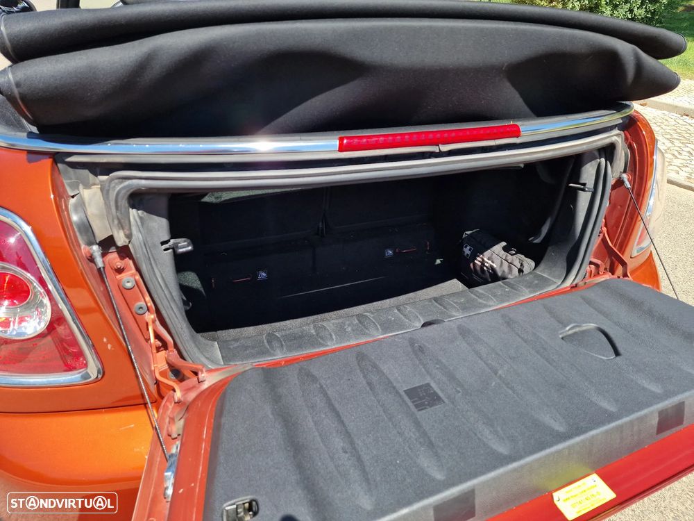 MINI Cabrio Cooper SD - 24