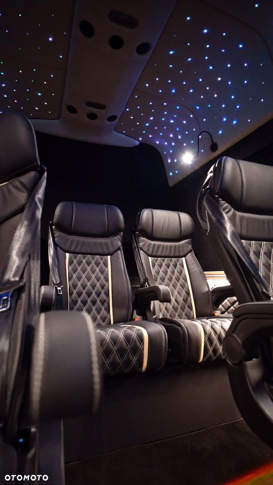 Mercedes-Benz Sprinter - 15
