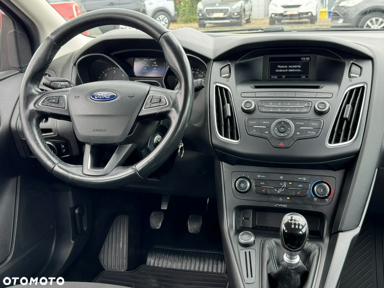 Ford Focus - 23