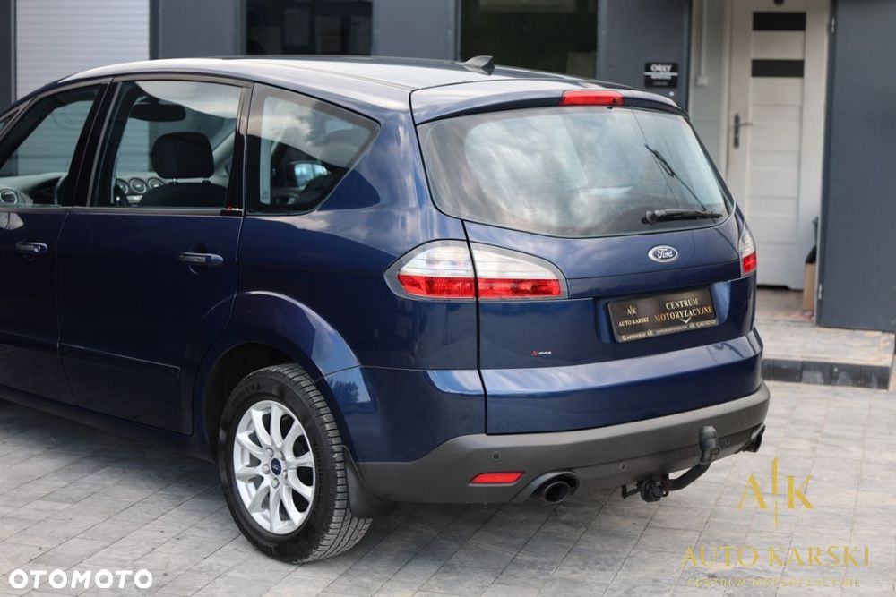 Ford S-Max - 10
