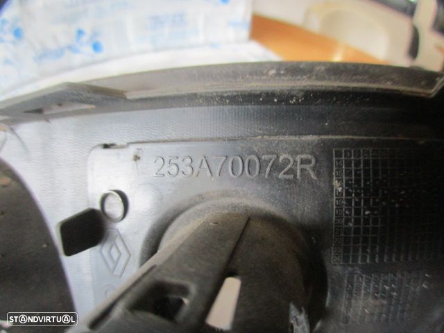 Grelha Friso 253A70072R 261A32853R 261A31178R RENAULT  MEGANE 4 FASE 1 2019 1.5DCI 115CV 5P BRANCO FE GRE FAROL DE NEVOEIRO - 3