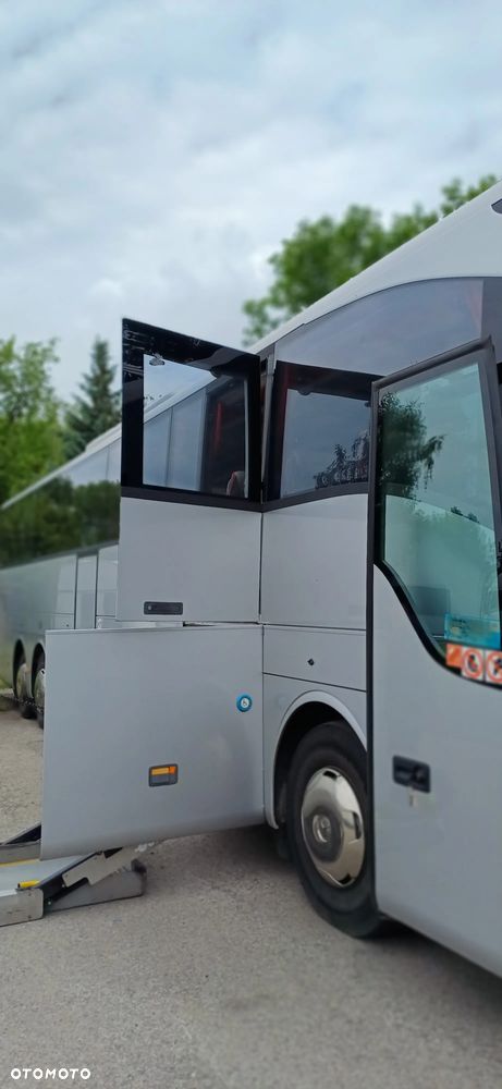 Mercedes-Benz Tourismo 17 RHD - 14