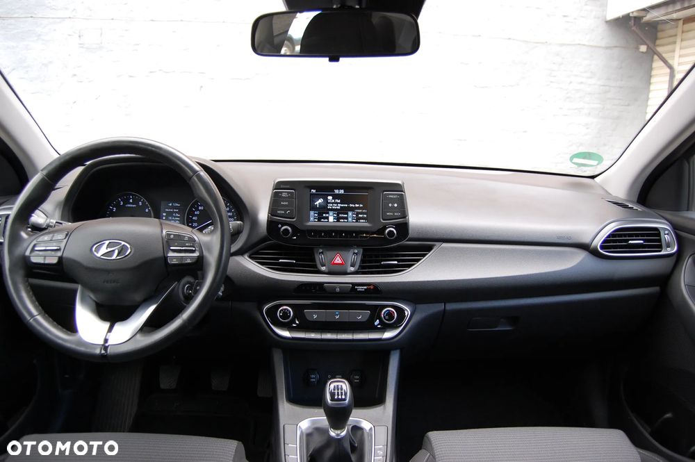 Hyundai i30 1.4 Trend - 38