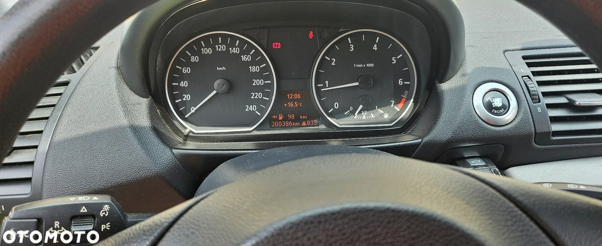 BMW Seria 1 116i - 8