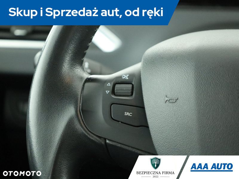 Peugeot 2008 - 14