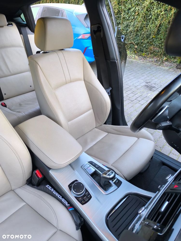 BMW X4 xDrive28i Edycja M Sport - 5