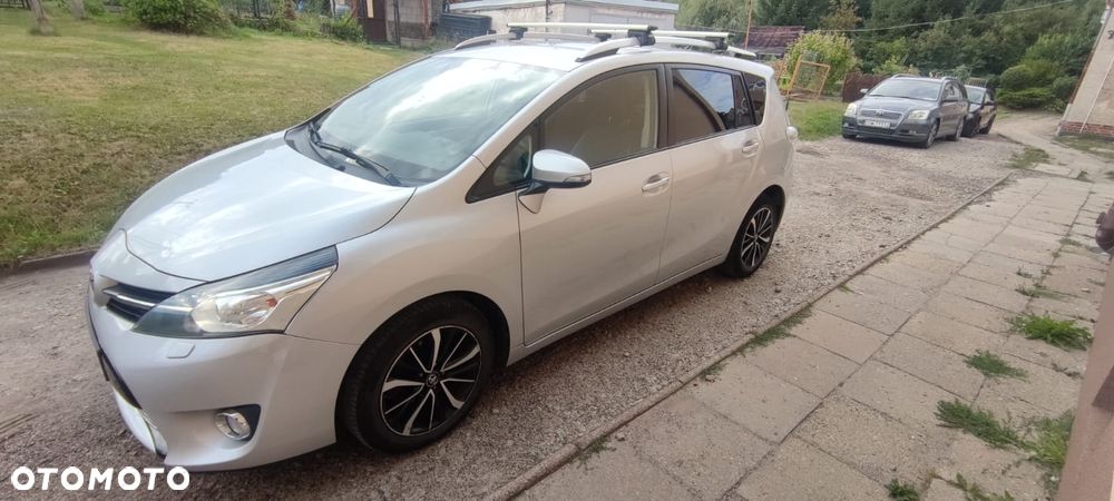 Toyota Verso 1.8 Prestige MS 7os EU6 - 4