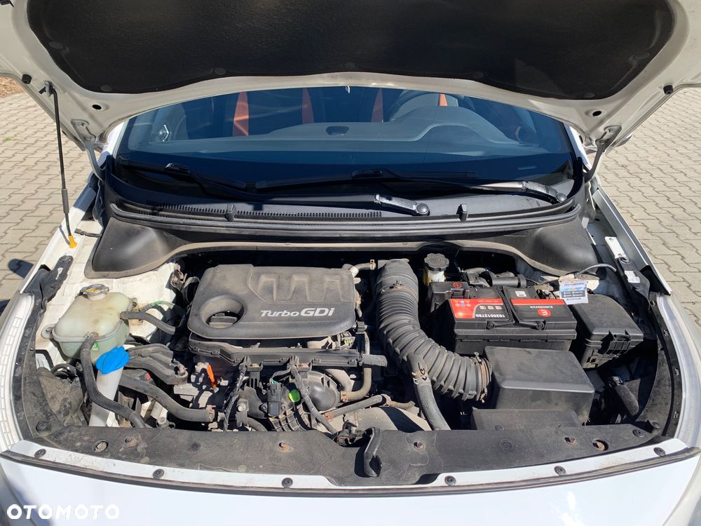 Hyundai i20 - 21