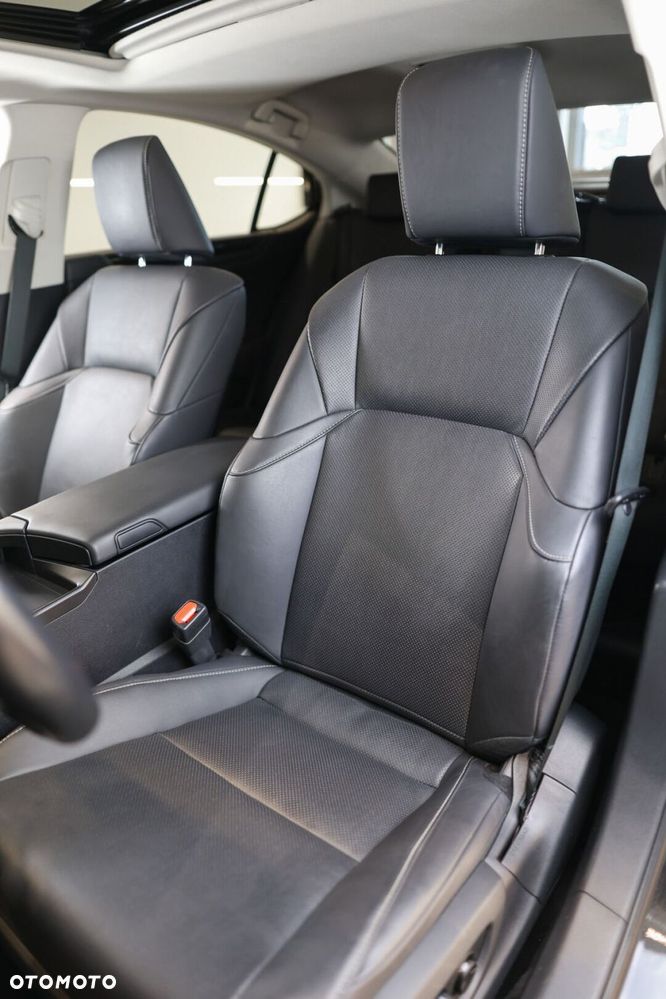Lexus ES 300h Business Edition - 8