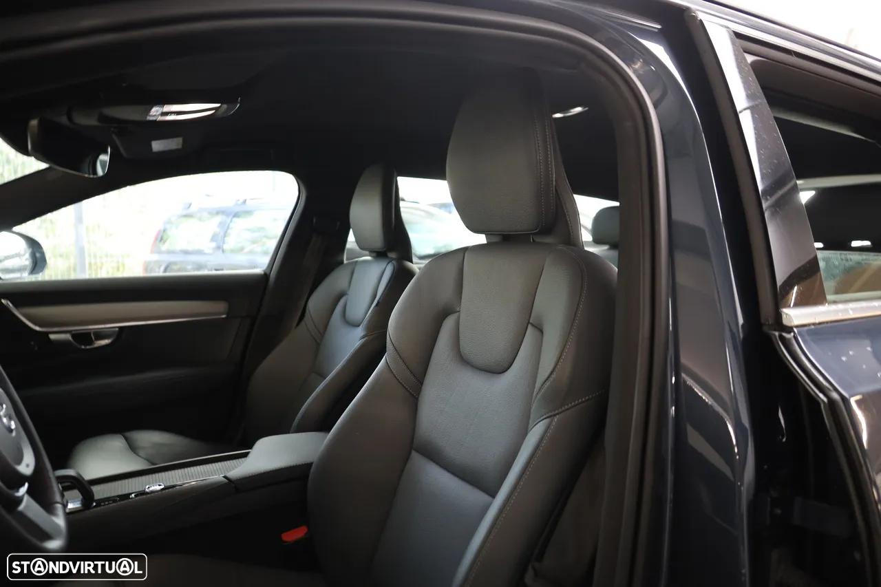 Volvo V90 2.0 B4 Momentum Plus Geartronic - 7