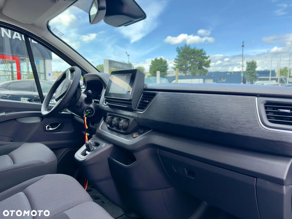 Renault Trafic - 8
