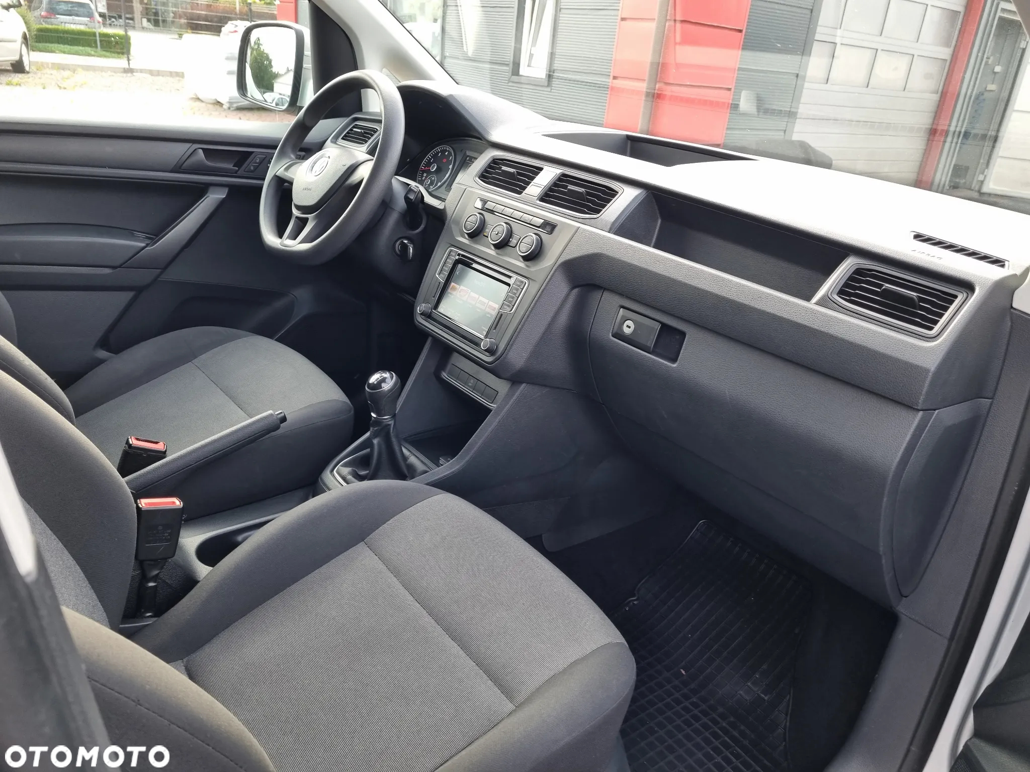 Volkswagen Cadyy - 12