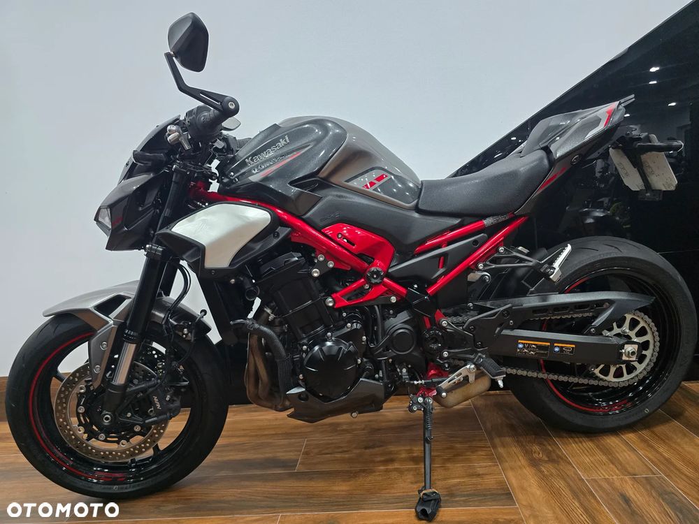 Kawasaki Z - 6