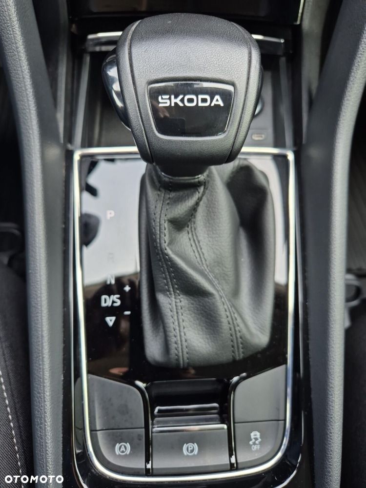 Skoda Karoq 1.5 TSI ACT Selection DSG - 26