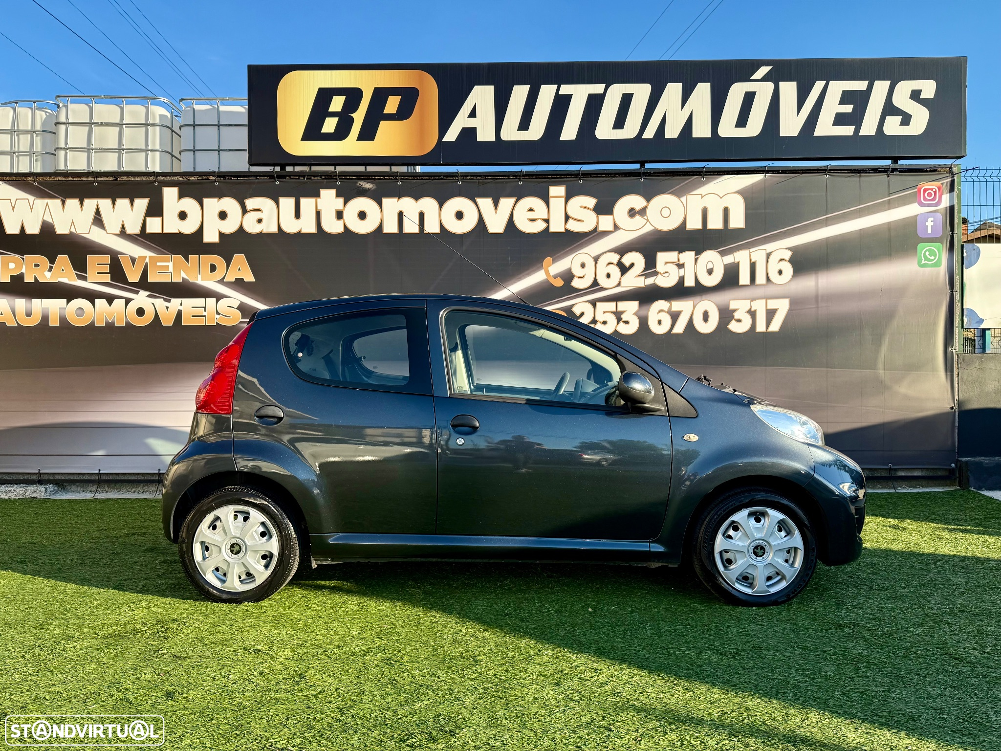 Peugeot 107 1.0 Urban - 3