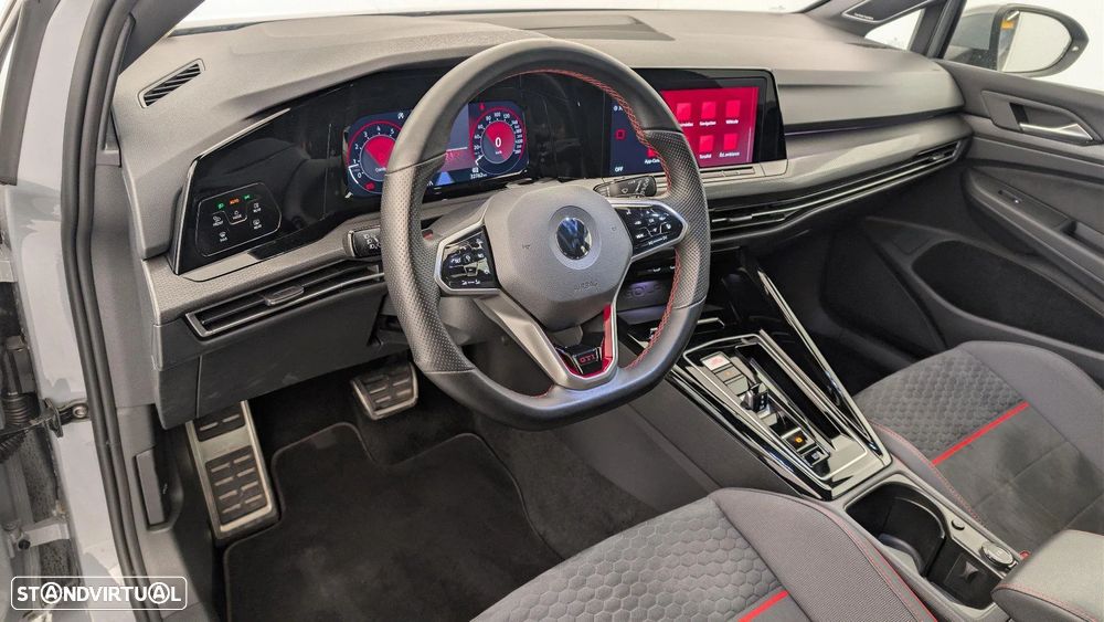 VW Golf 2.0 TSI GTI Clubsport DSG - 11