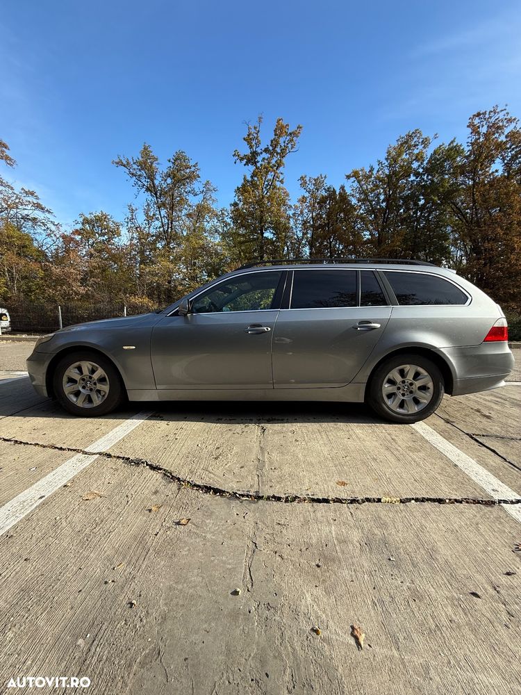 BMW Seria 5 520d Touring - 8