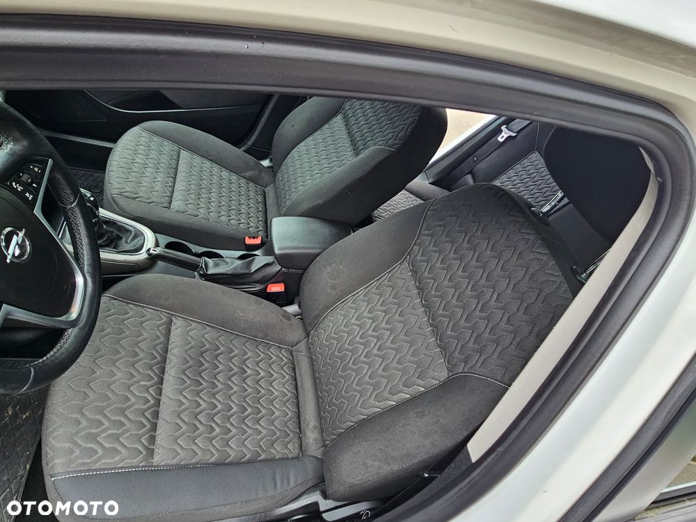 Opel Astra 1.4 Turbo Active - 19