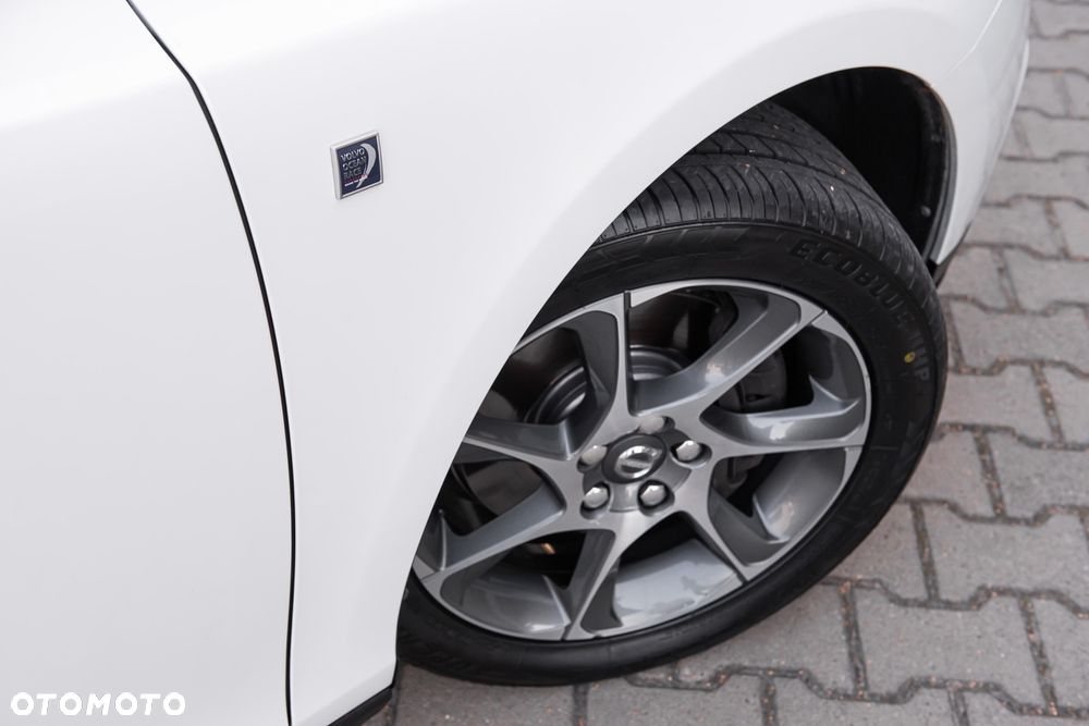 Volvo V40 D2 Geartronic Kinetic - 35