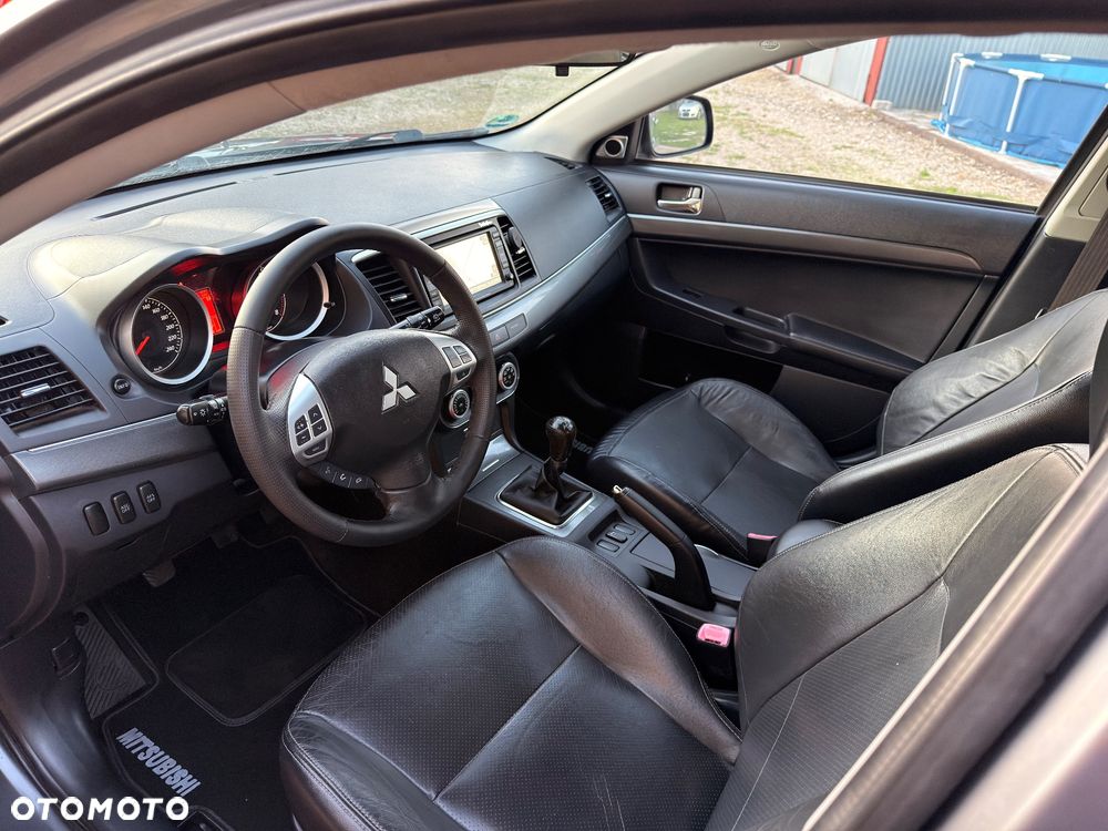 Mitsubishi Lancer 1.8 Instyle NAVI - 9