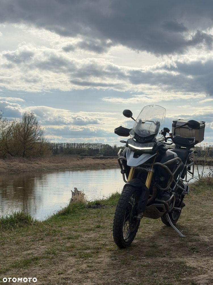 Triumph Tiger - 2