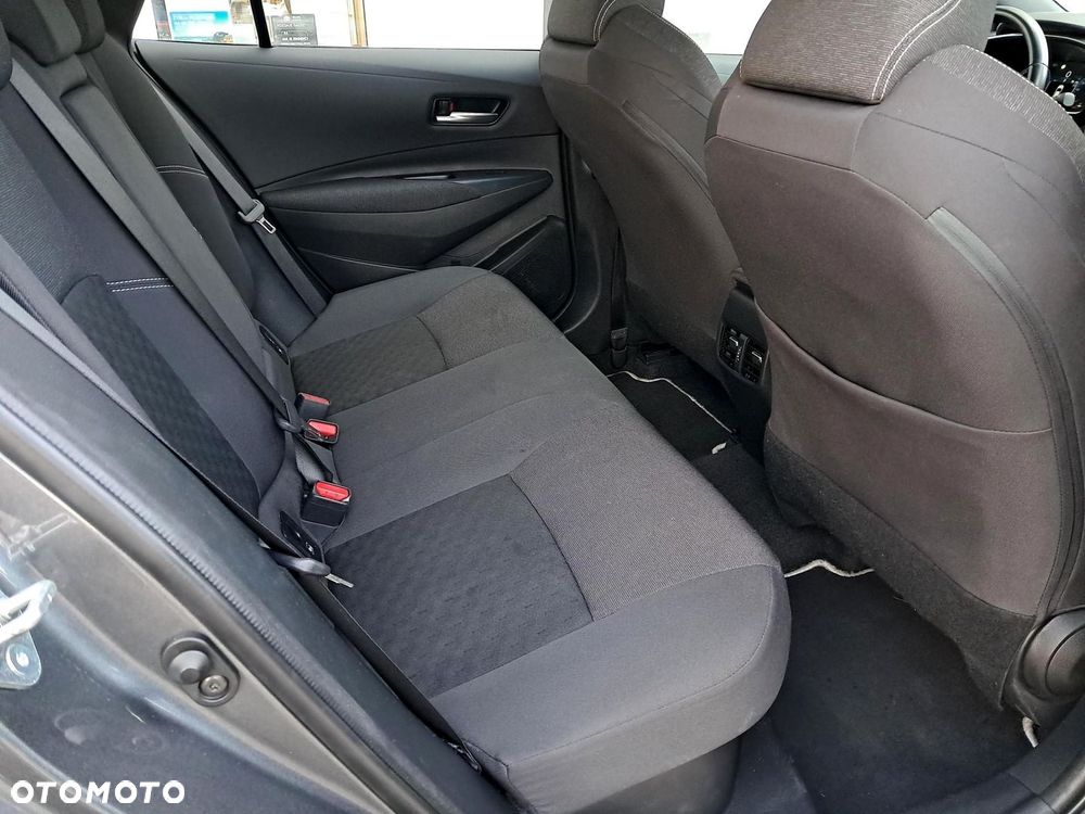 Toyota Corolla 1.8 Hybrid Comfort - 10
