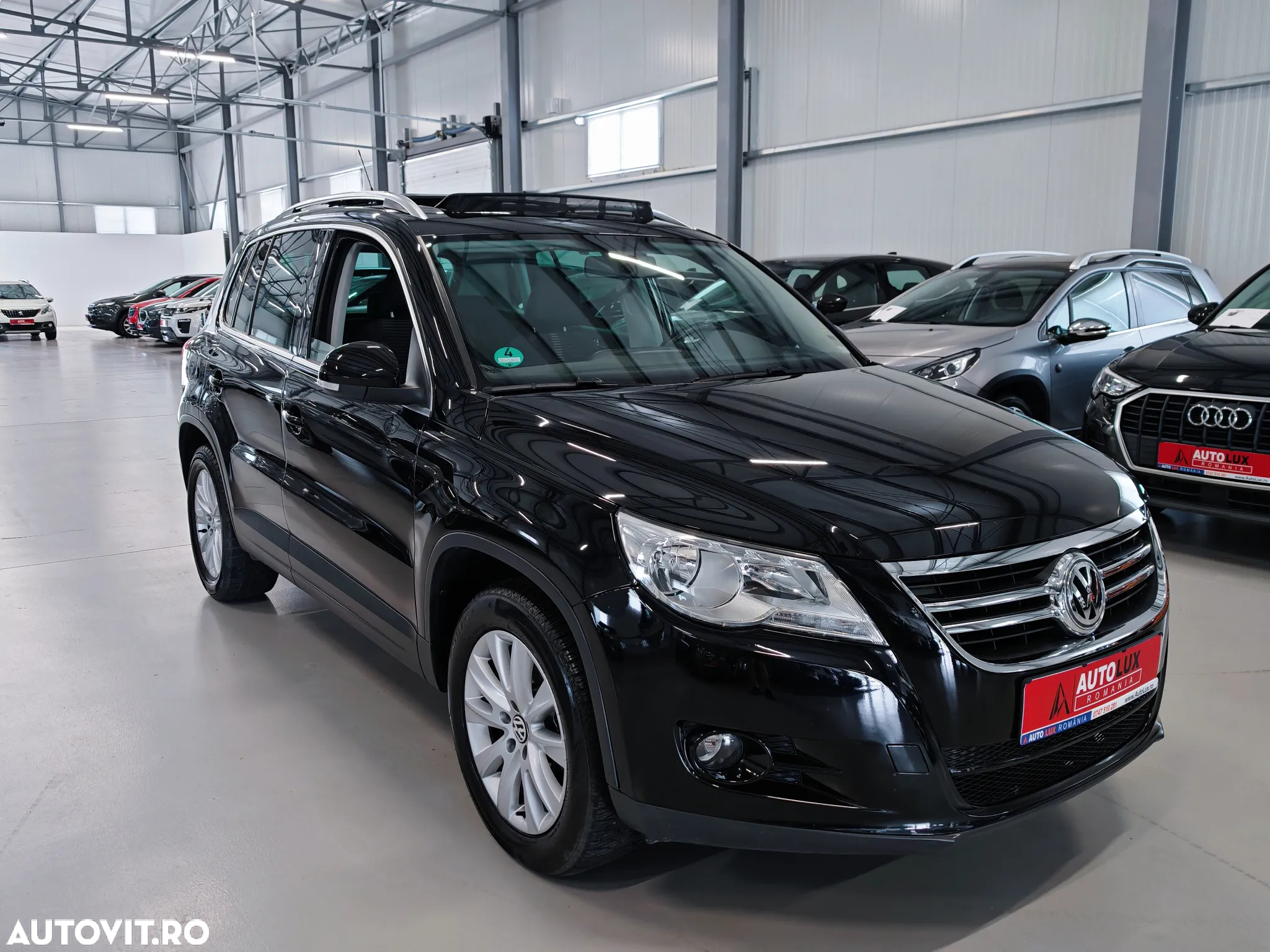 Volkswagen Tiguan 2.0 TDI 4Motion DSG Sport & Style - 2