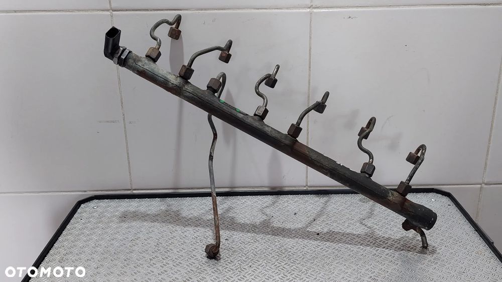 LISTWA WTRYSKOWA BMW X5 E70  3,0 D 286KM M57 R2009 NR 779551403 - 5