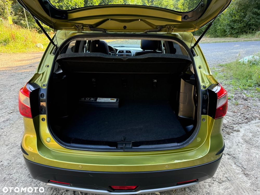 Suzuki SX4 S-Cross 1.6 DDiS Allgrip Comfort+ - 32