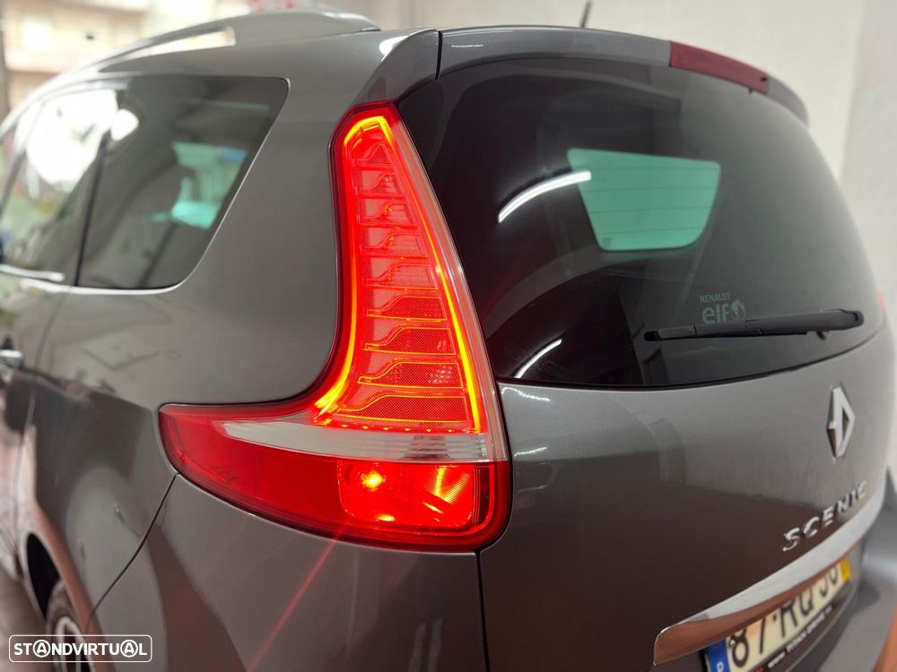 Renault Grand Scénic 1.5 dCi Bose Edition SS - 4