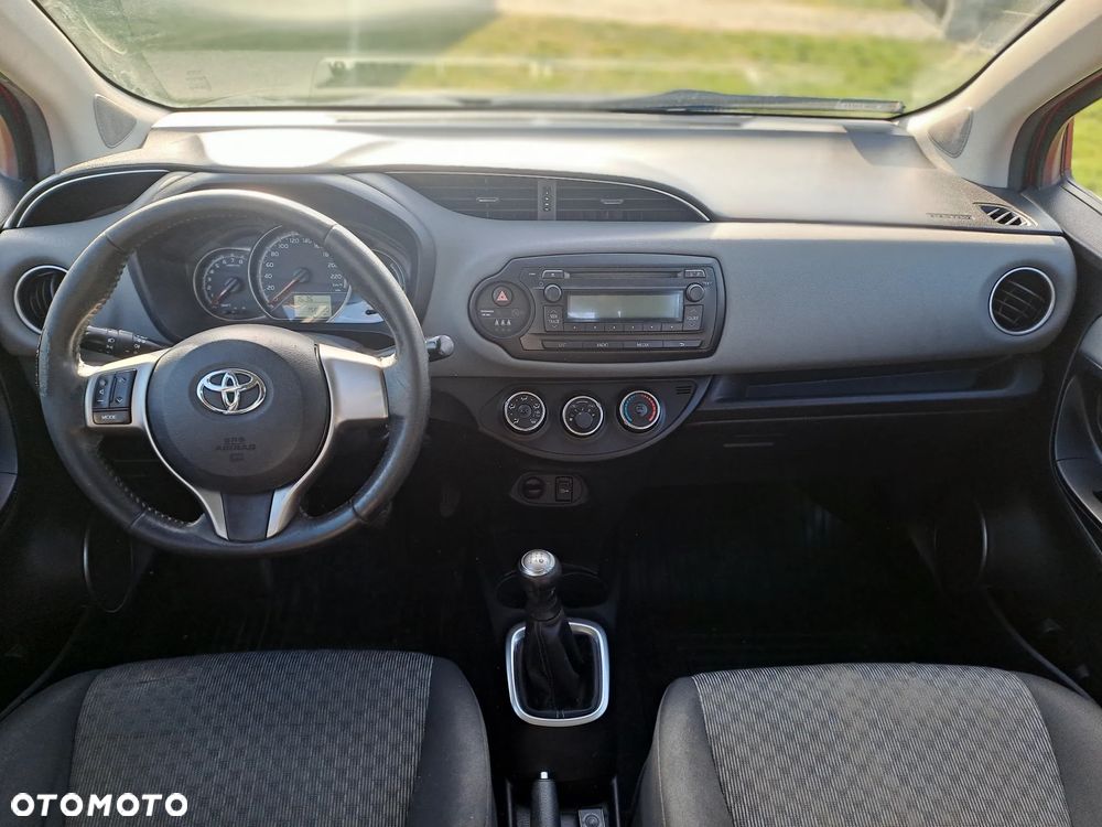 Toyota Yaris 1.0 Luna - 38