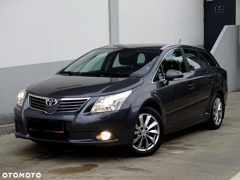 Toyota Avensis Combi 1.8 Comfort