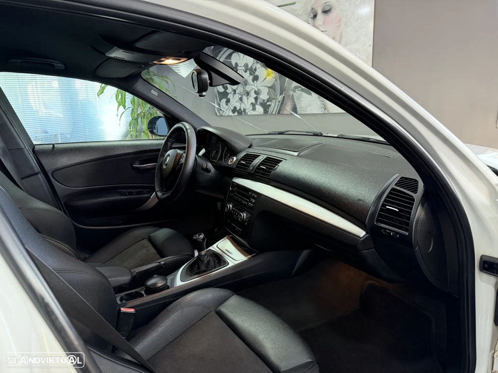 BMW 120 d DPF Edition Sport - 14