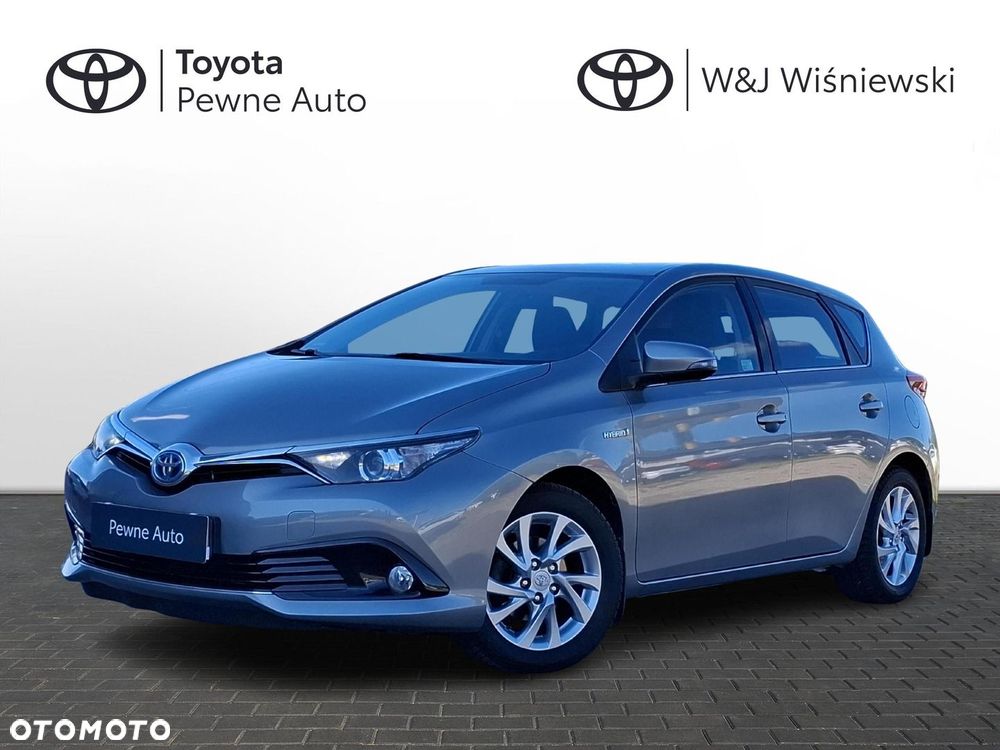 Toyota Auris - 1
