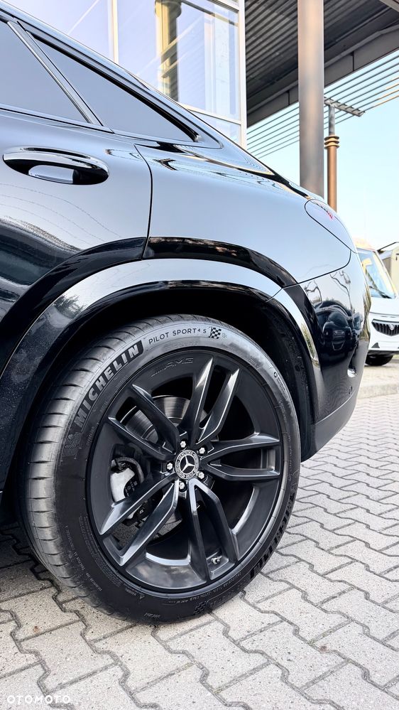 Mercedes-Benz GLE - 35