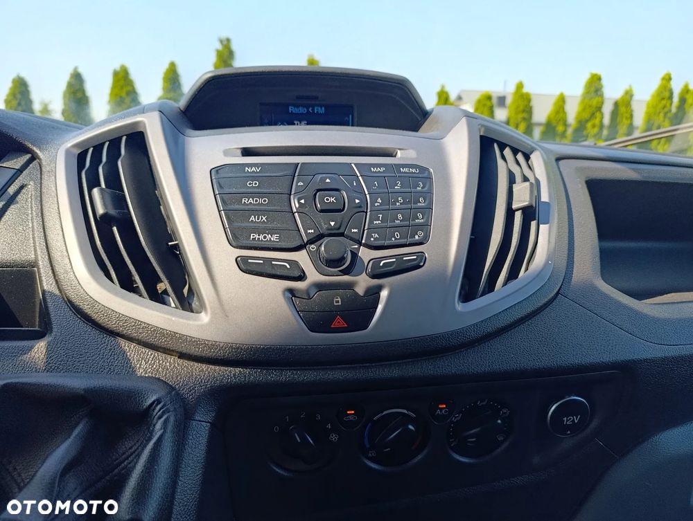 Ford Transit - 23