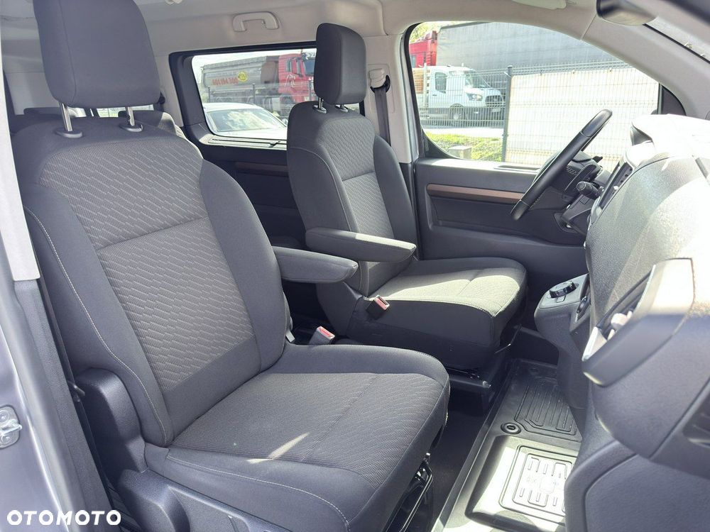 Toyota Proace Verso 2.0 D4-D Medium Family - 17